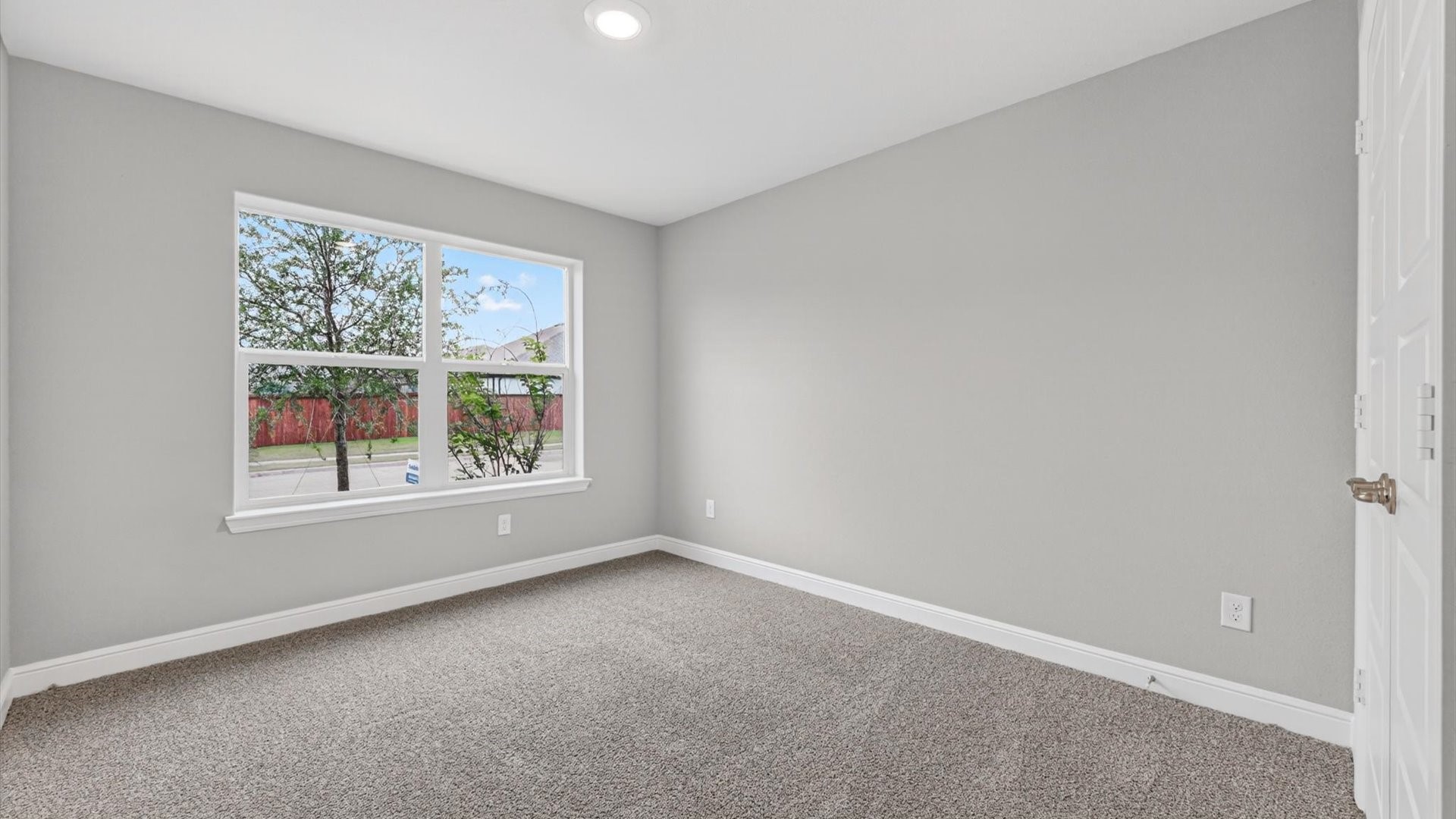 1400 Canterbury Trail Desoto TX 75115