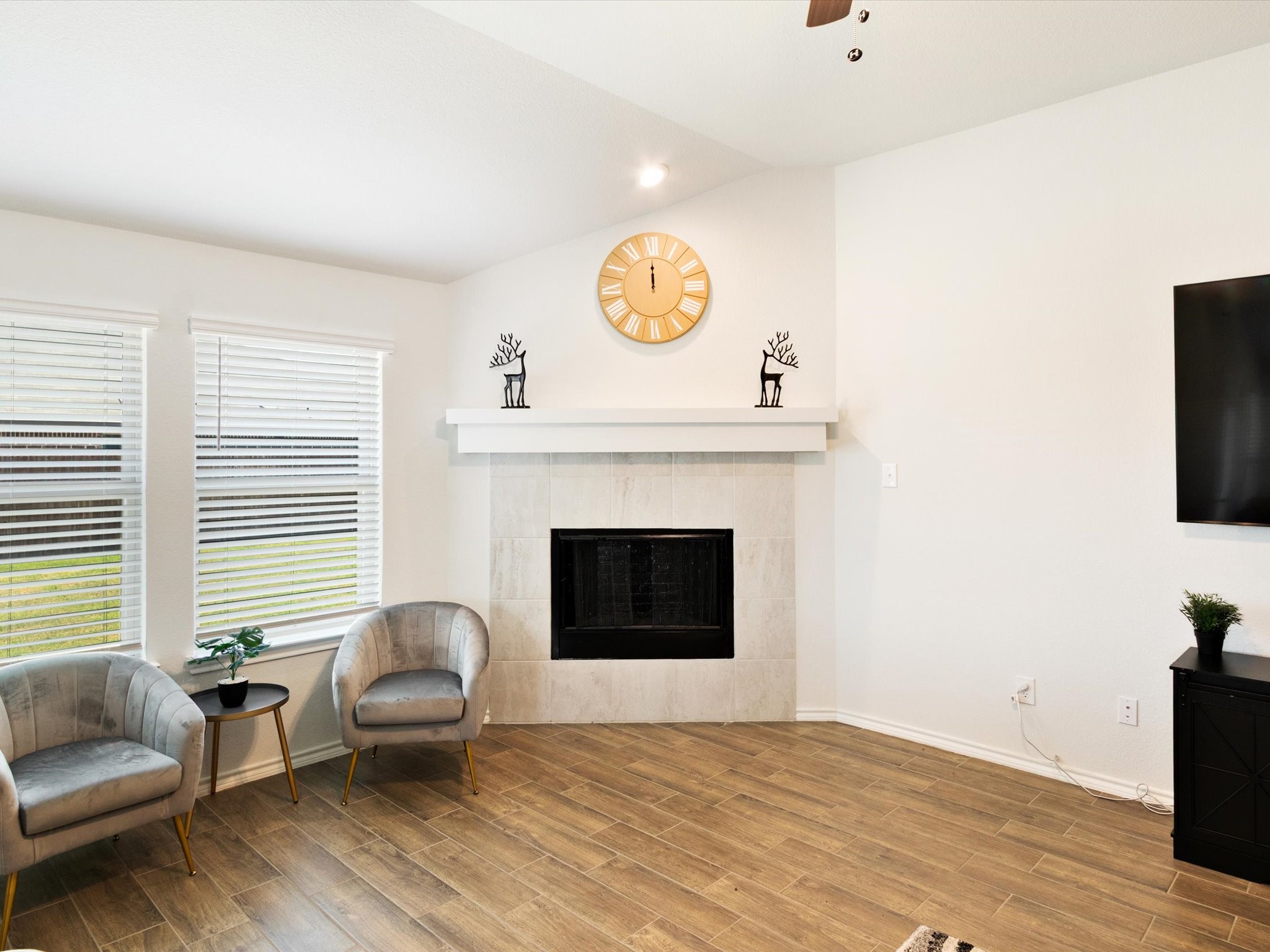 712 Presidio Street Aubrey TX 76227