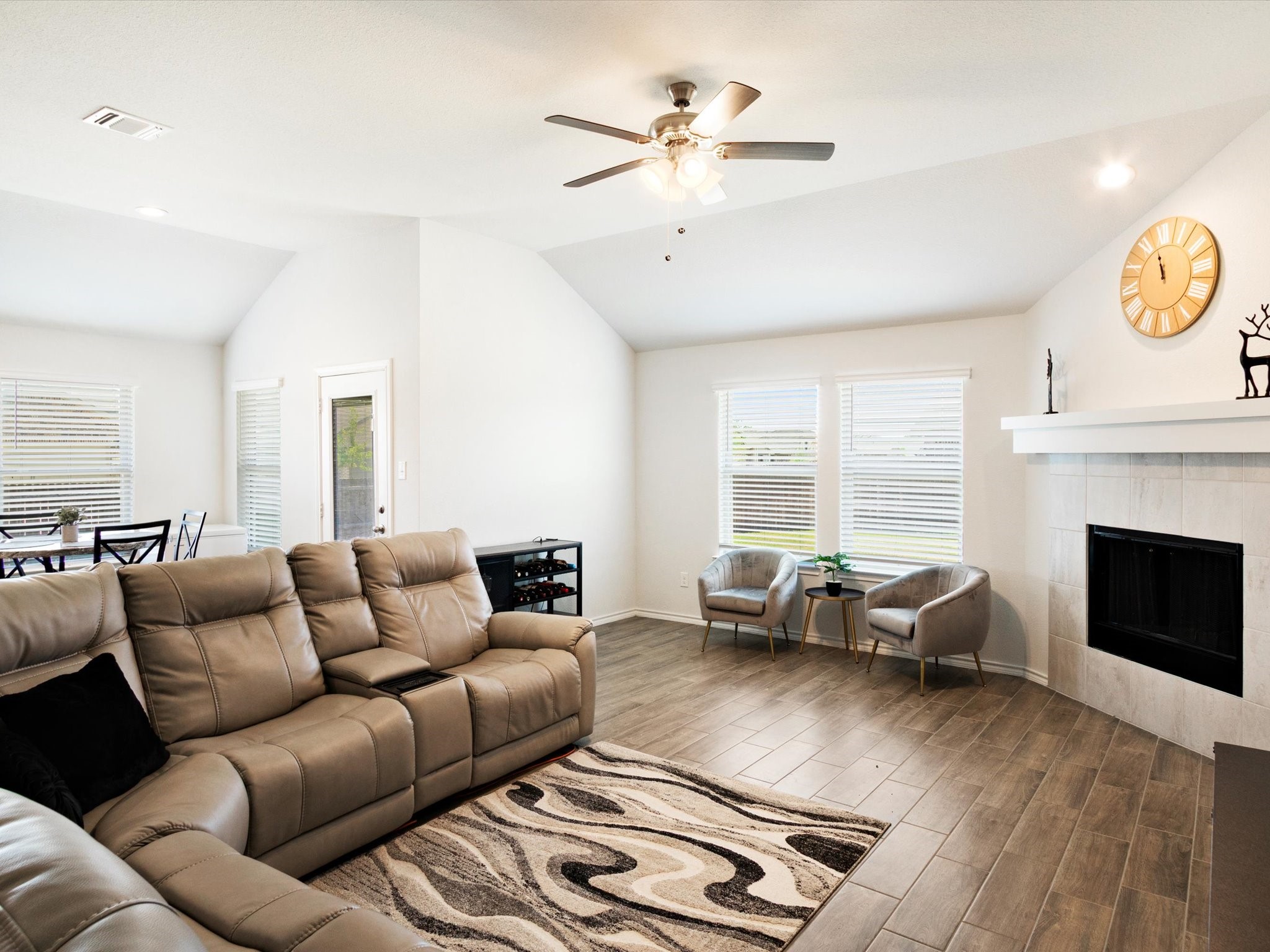 712 Presidio Street Aubrey TX 76227