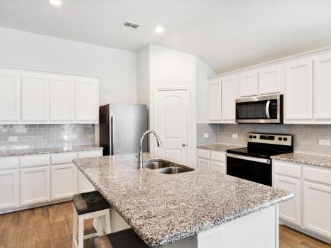 712 Presidio Street Aubrey TX 76227