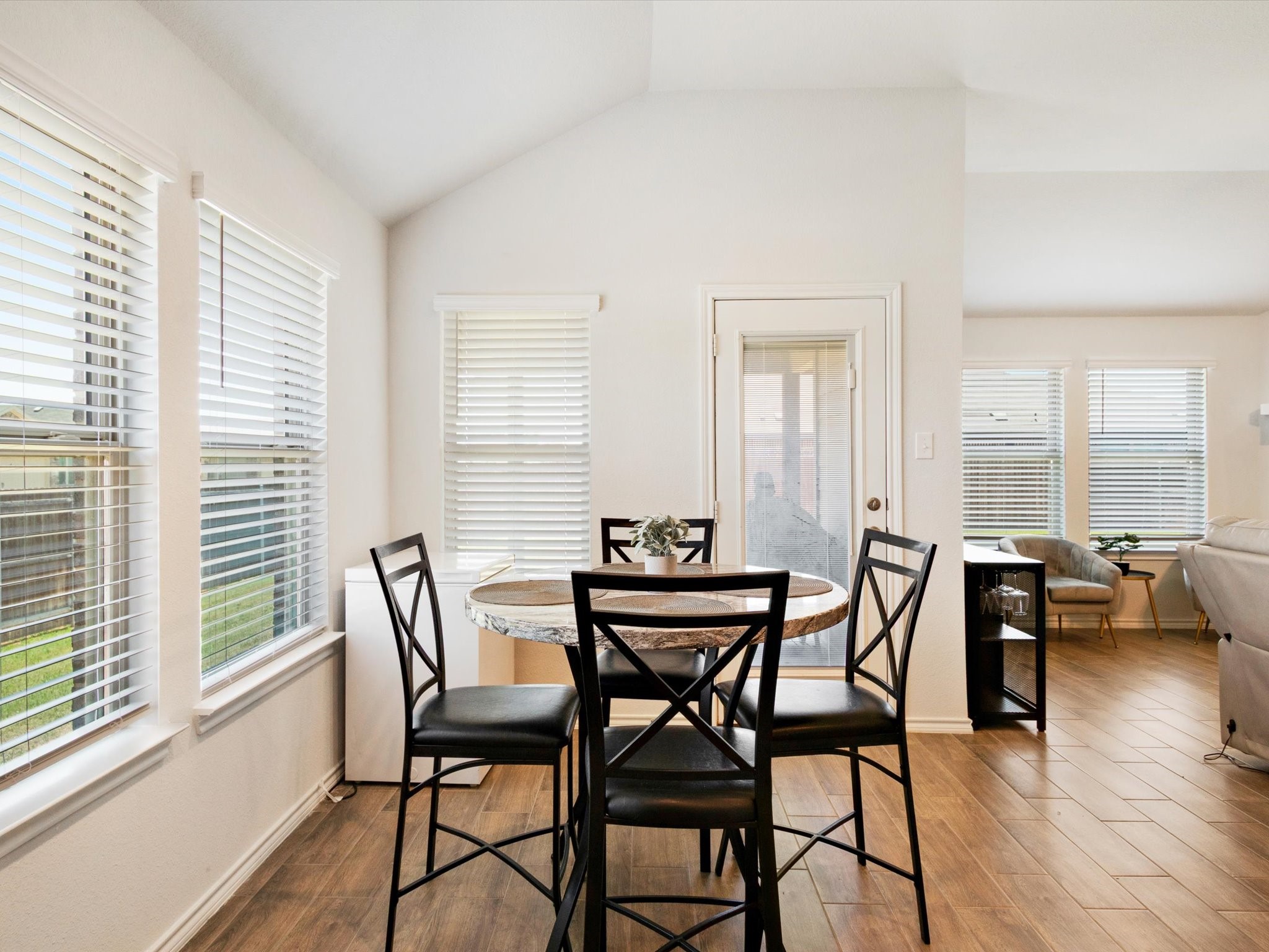 712 Presidio Street Aubrey TX 76227
