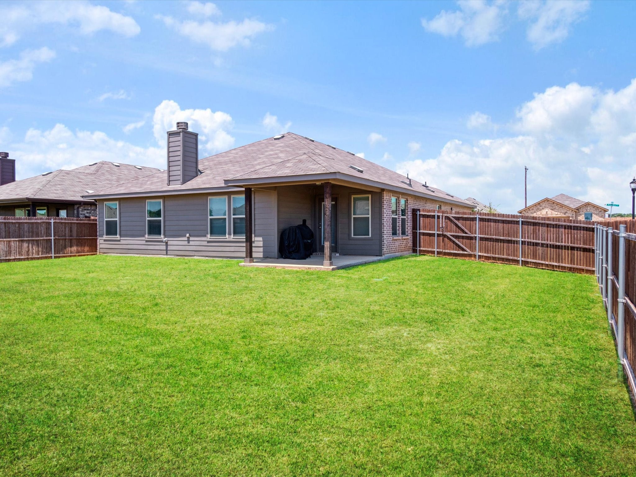 712 Presidio Street Aubrey TX 76227