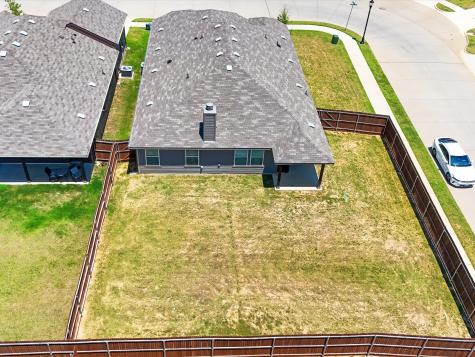 712 Presidio Street Aubrey TX 76227
