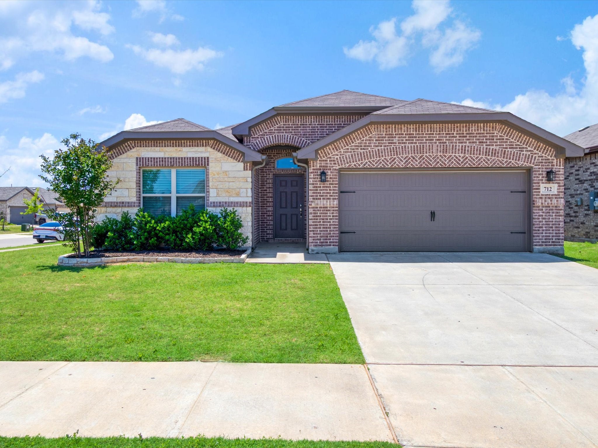 712 Presidio Street Aubrey TX 76227