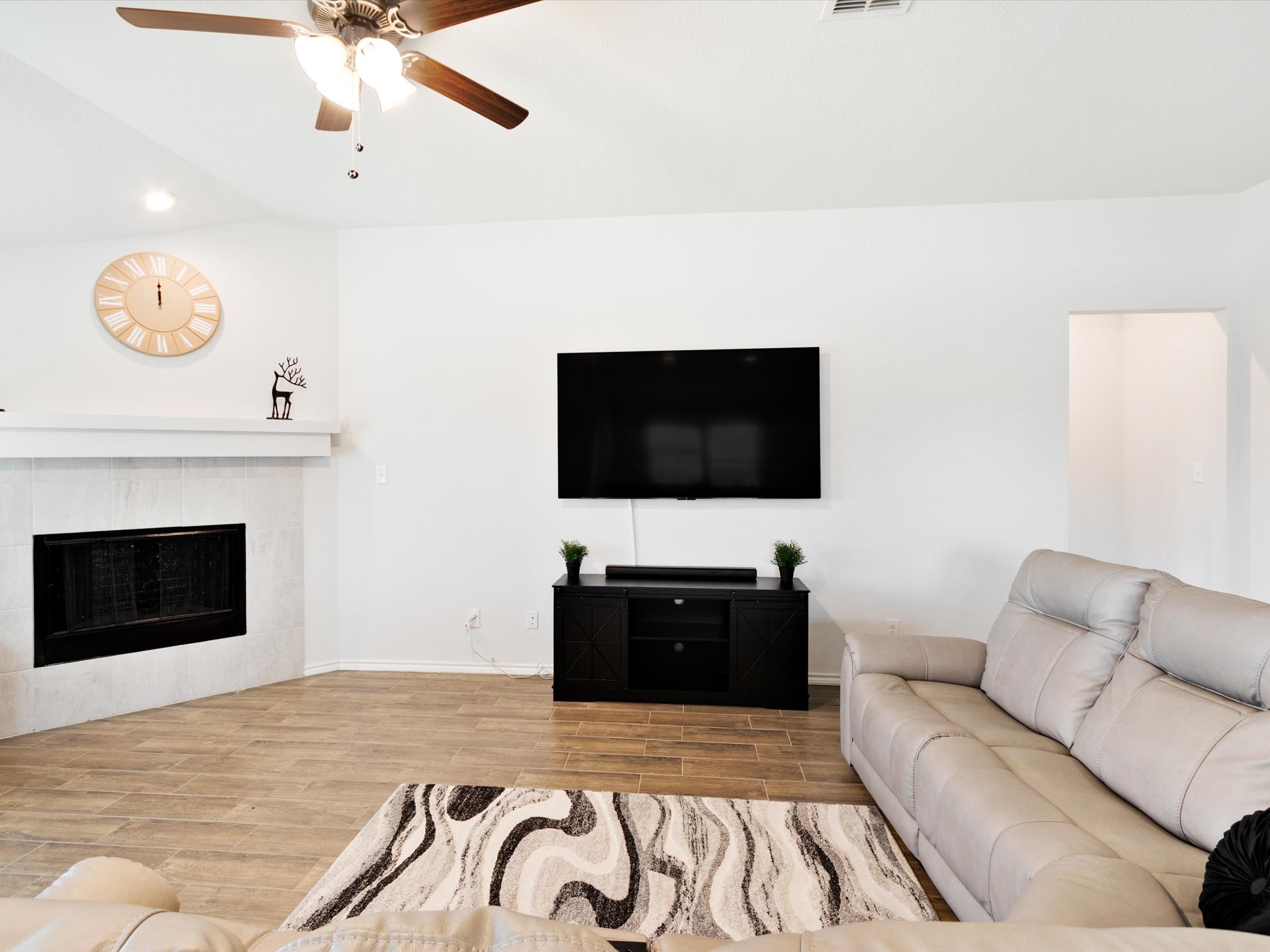712 Presidio Street Aubrey TX 76227