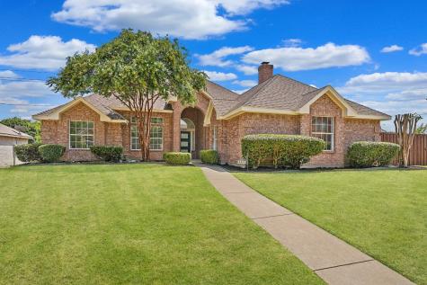 1132 Ashford Drive Desoto TX 75115