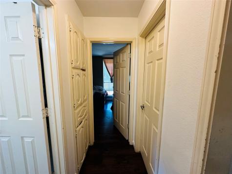 6728 Parkwood Drive North Richland Hills TX 76182
