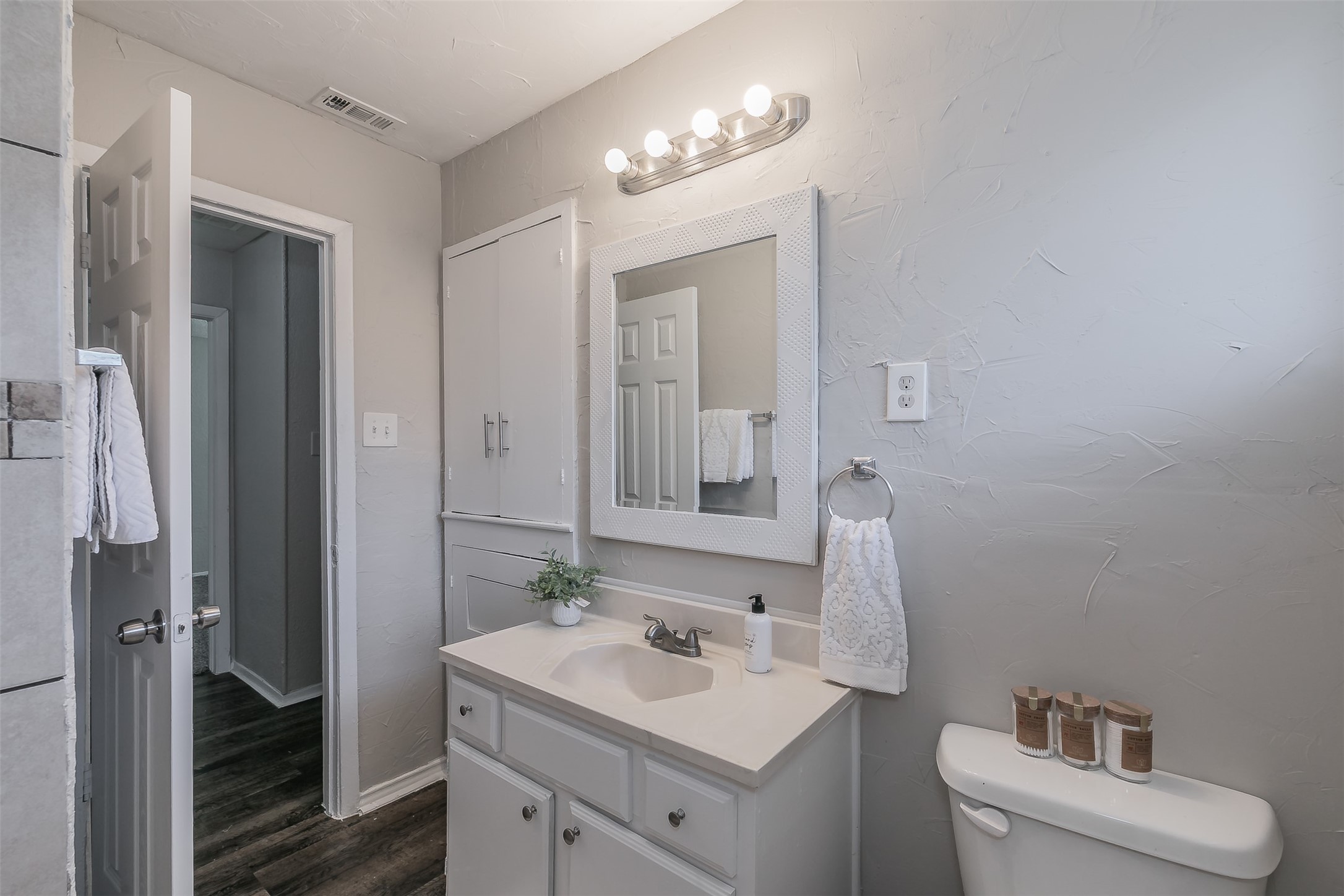 728 Judy Lane Seagoville TX 75159