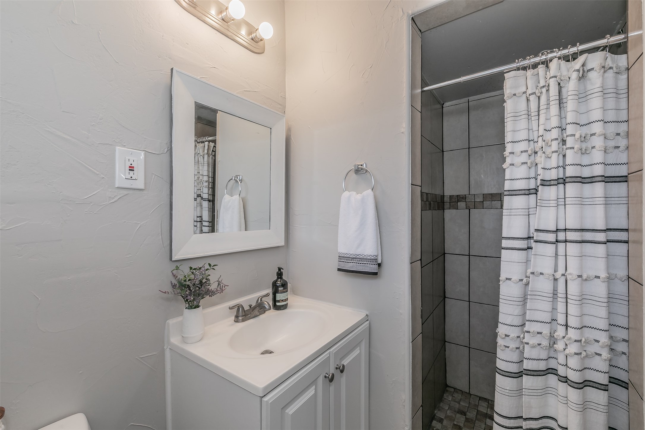728 Judy Lane Seagoville TX 75159