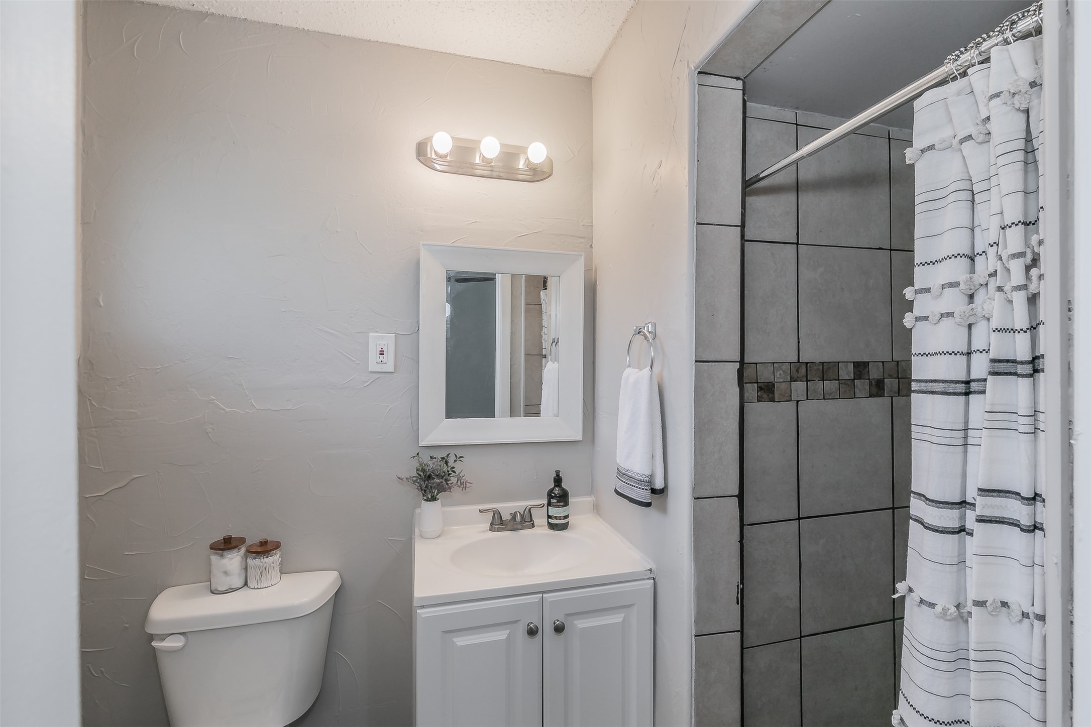 728 Judy Lane Seagoville TX 75159