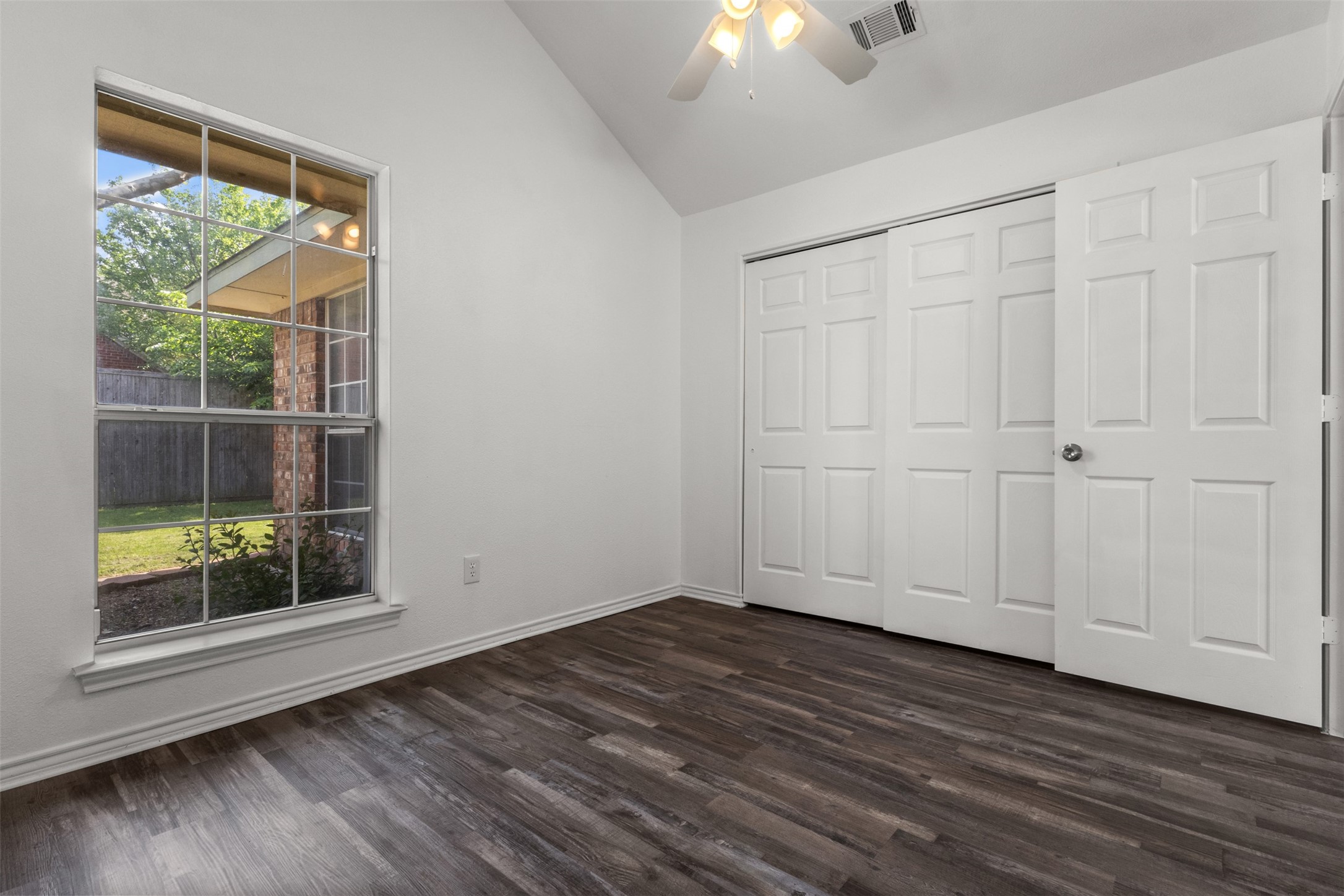 1137 Garden Trail Mesquite TX 75149