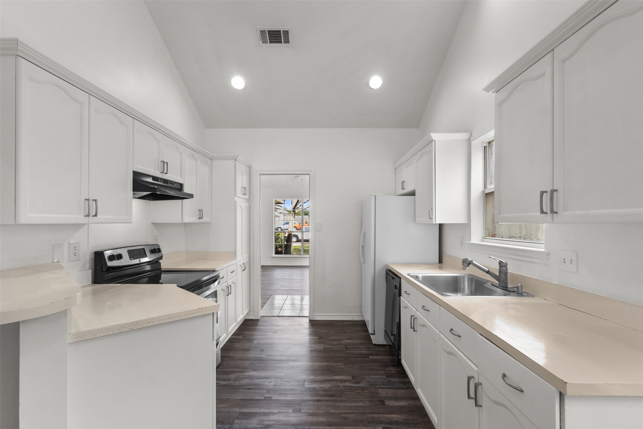 1137 Garden Trail Mesquite TX 75149