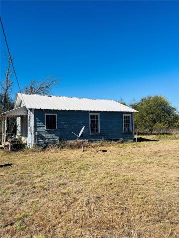 200 County Road 187 Comanche TX 76442