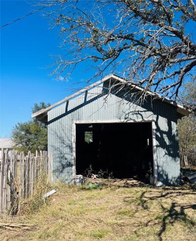 200 County Road 187 Comanche TX 76442
