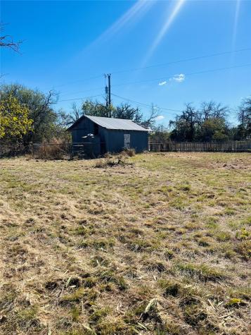 200 County Road 187 Comanche TX 76442