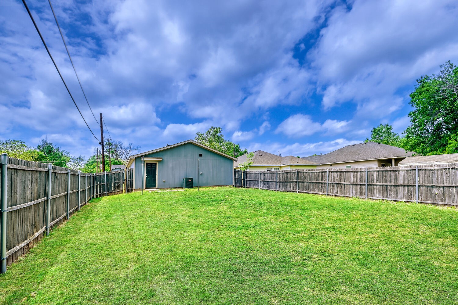 1907 Morgan Street Greenville TX 75401