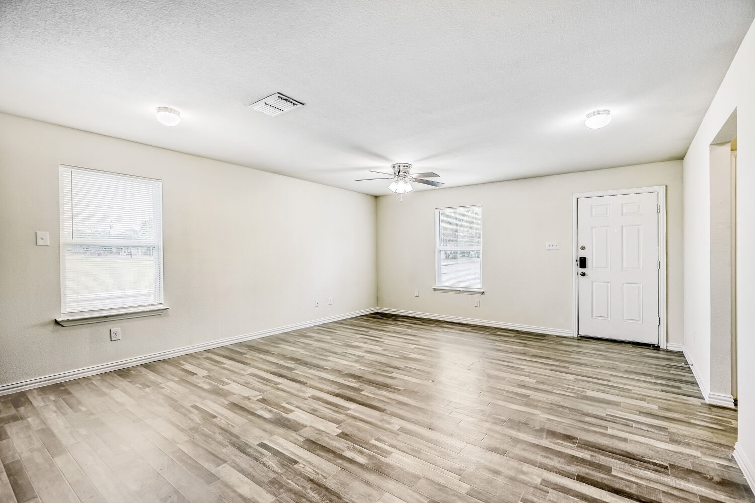 1907 Morgan Street Greenville TX 75401