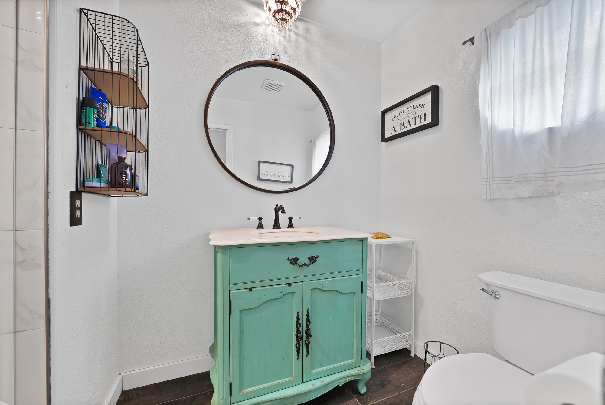 126 Oak Lane Burleson TX 76028