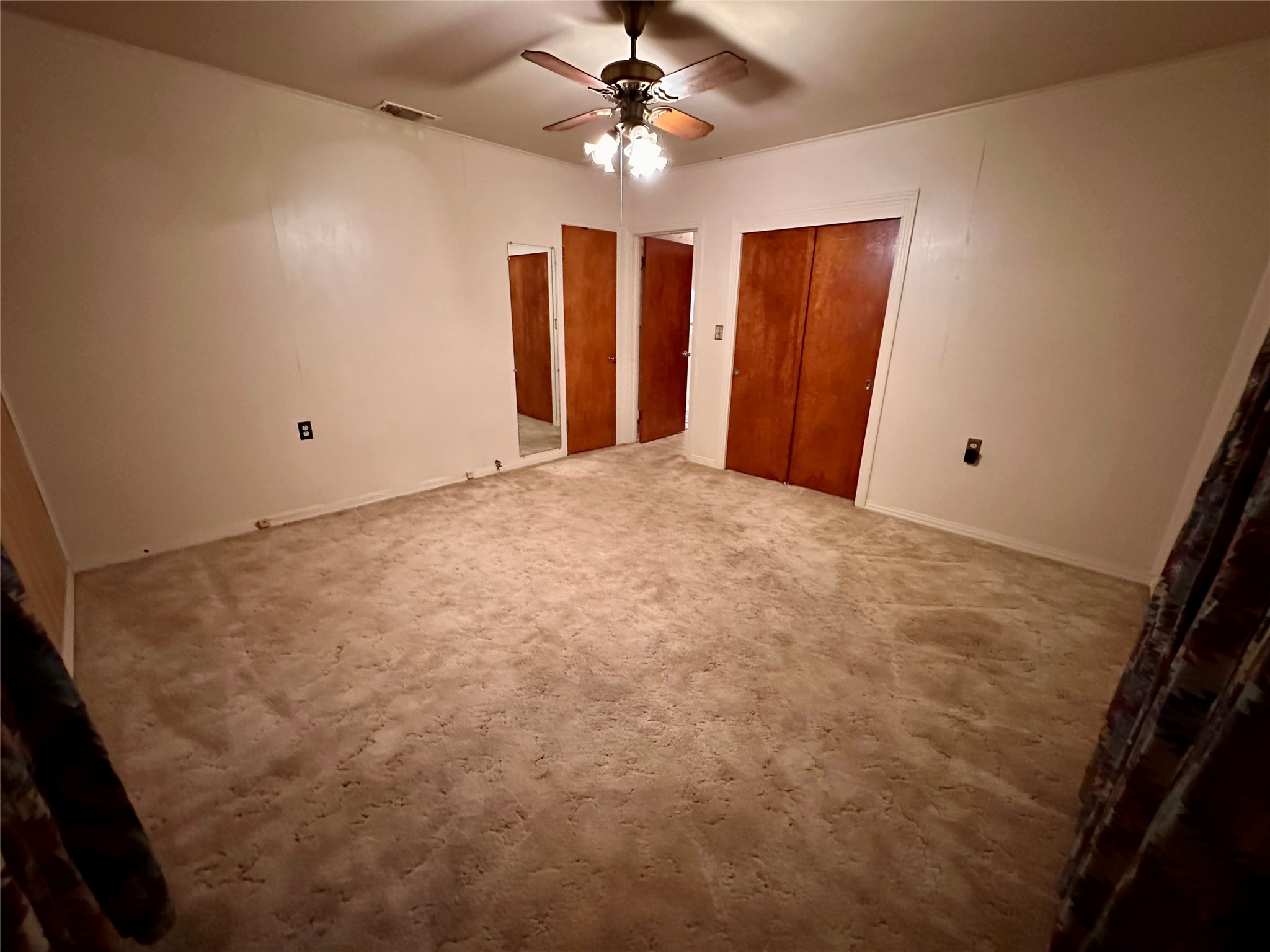 1000 W Custer Street Seymour TX 76380