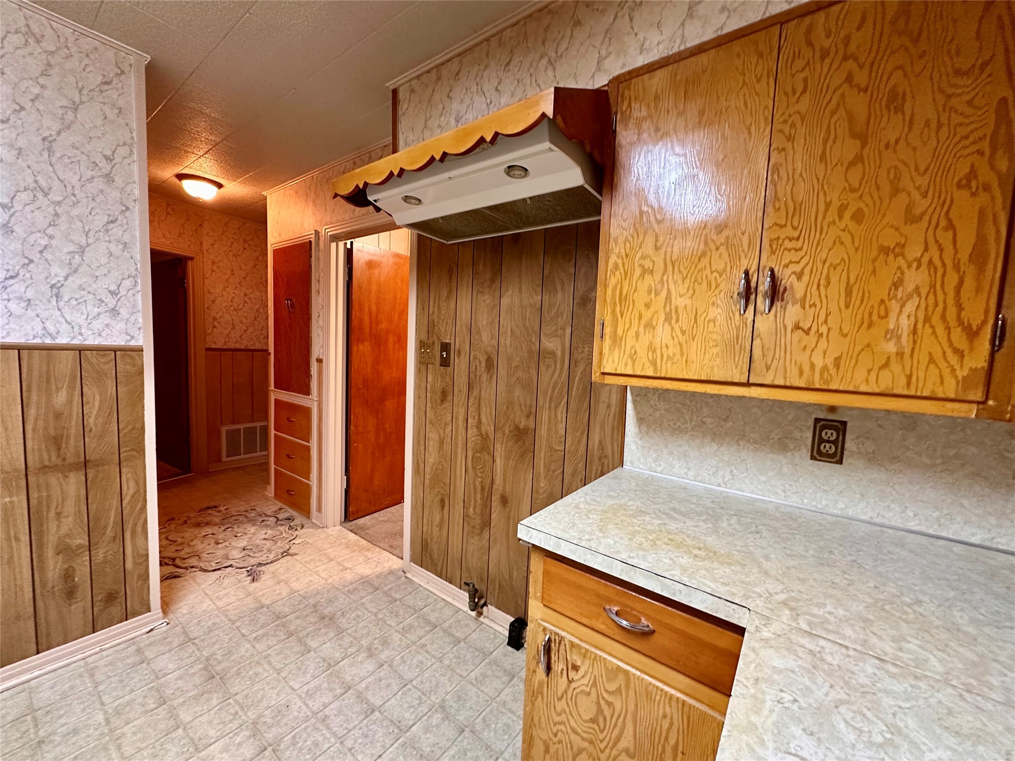 1000 W Custer Street Seymour TX 76380