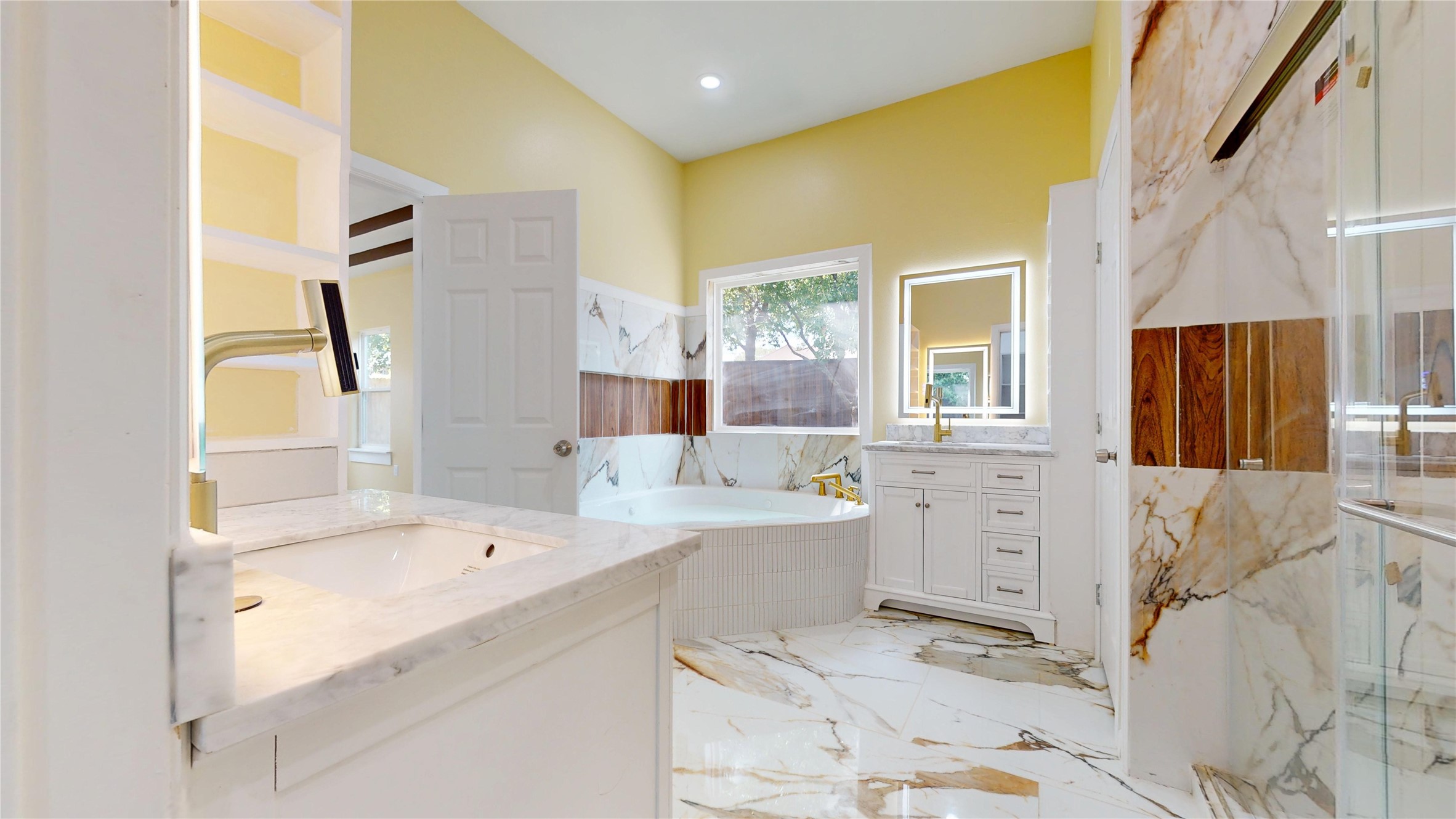 1718 Beaver Creek Circle Duncanville TX 75137
