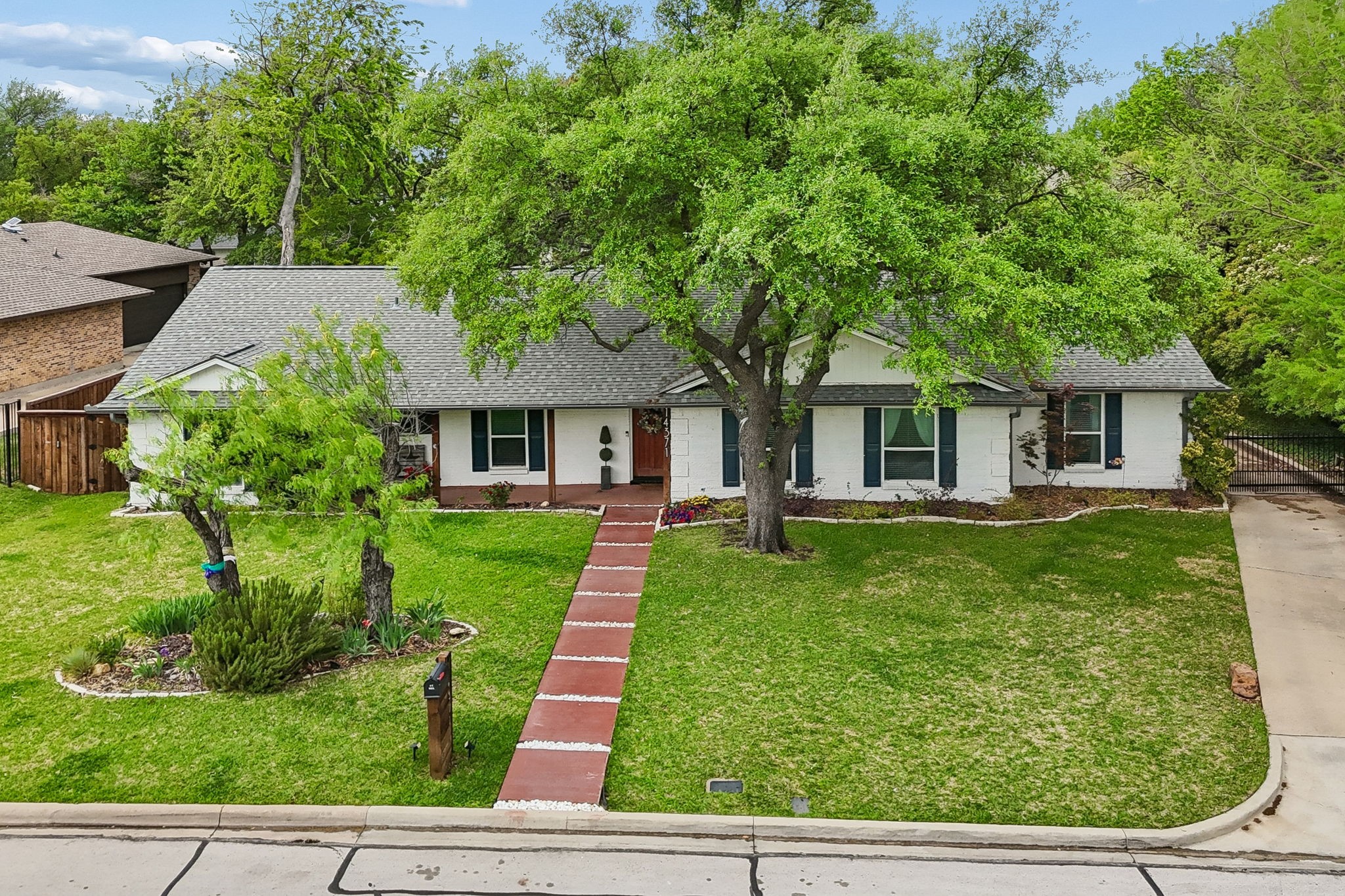14371 Olympic Drive Farmers Branch TX 75234
