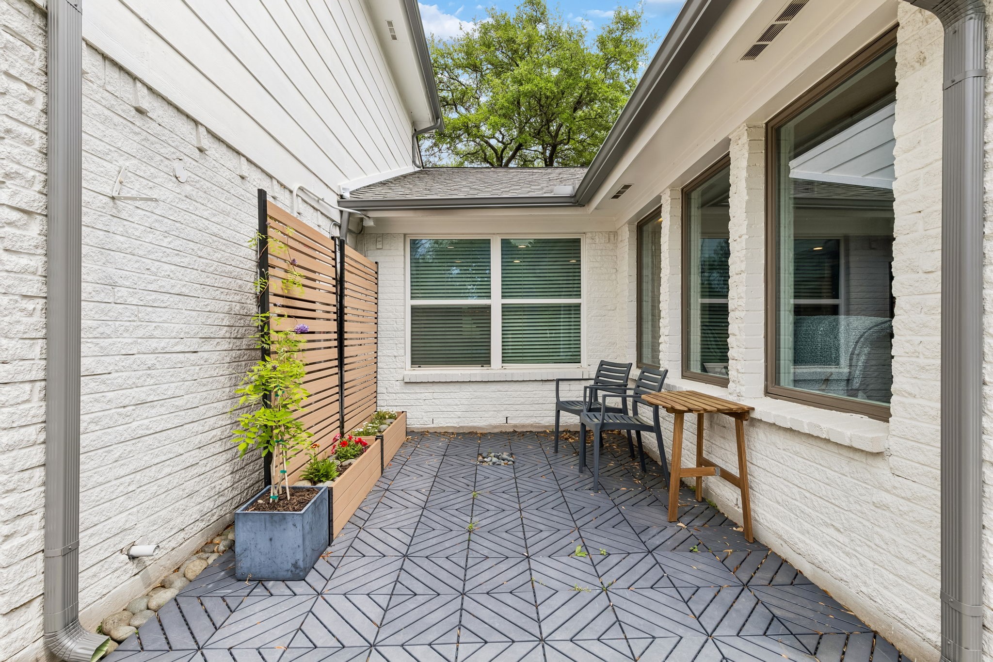 14371 Olympic Drive Farmers Branch TX 75234