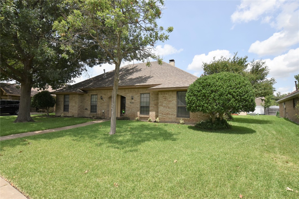 425 Ridgegate Drive Garland TX 75040