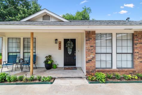 414 Manana Drive Grand Prairie TX 75050