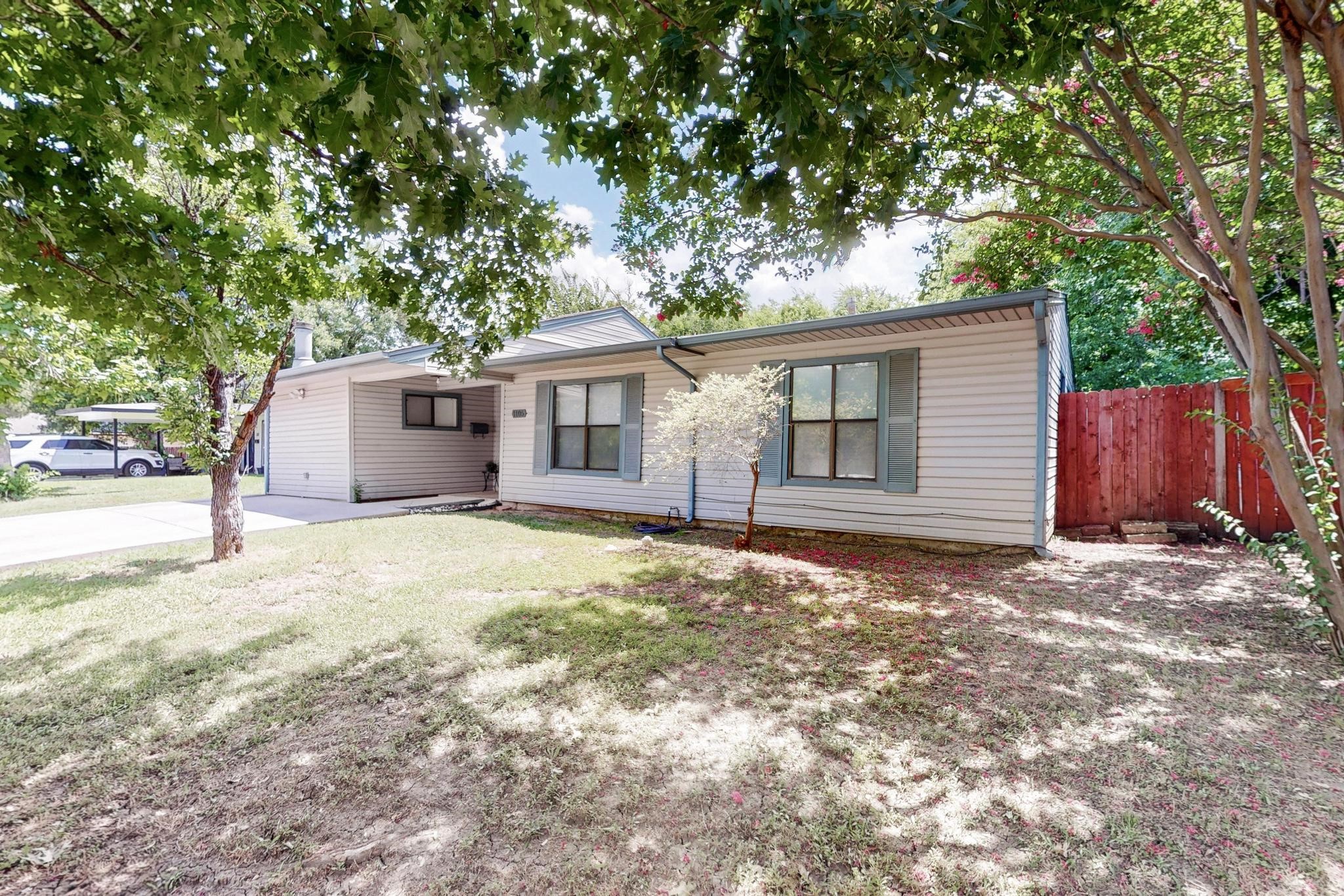 1105 Highland Drive Grand Prairie TX 75051