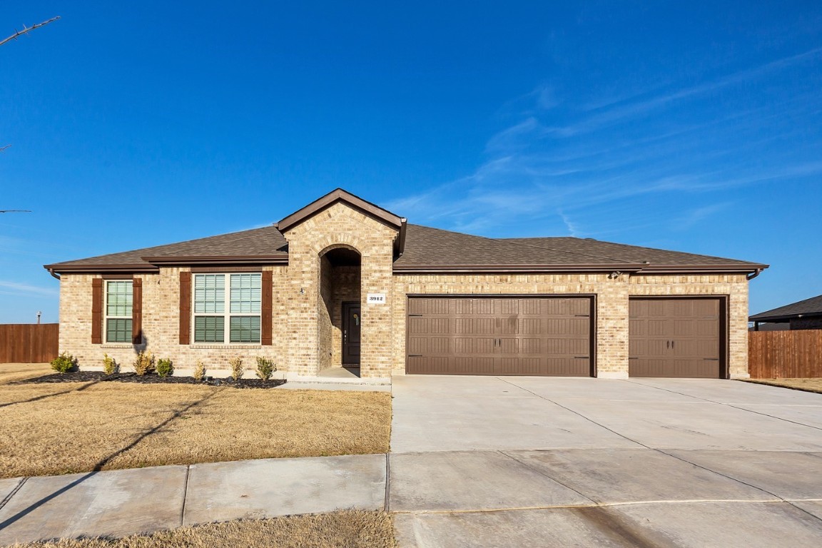 3912 Waldorf Drive Denton TX 76208