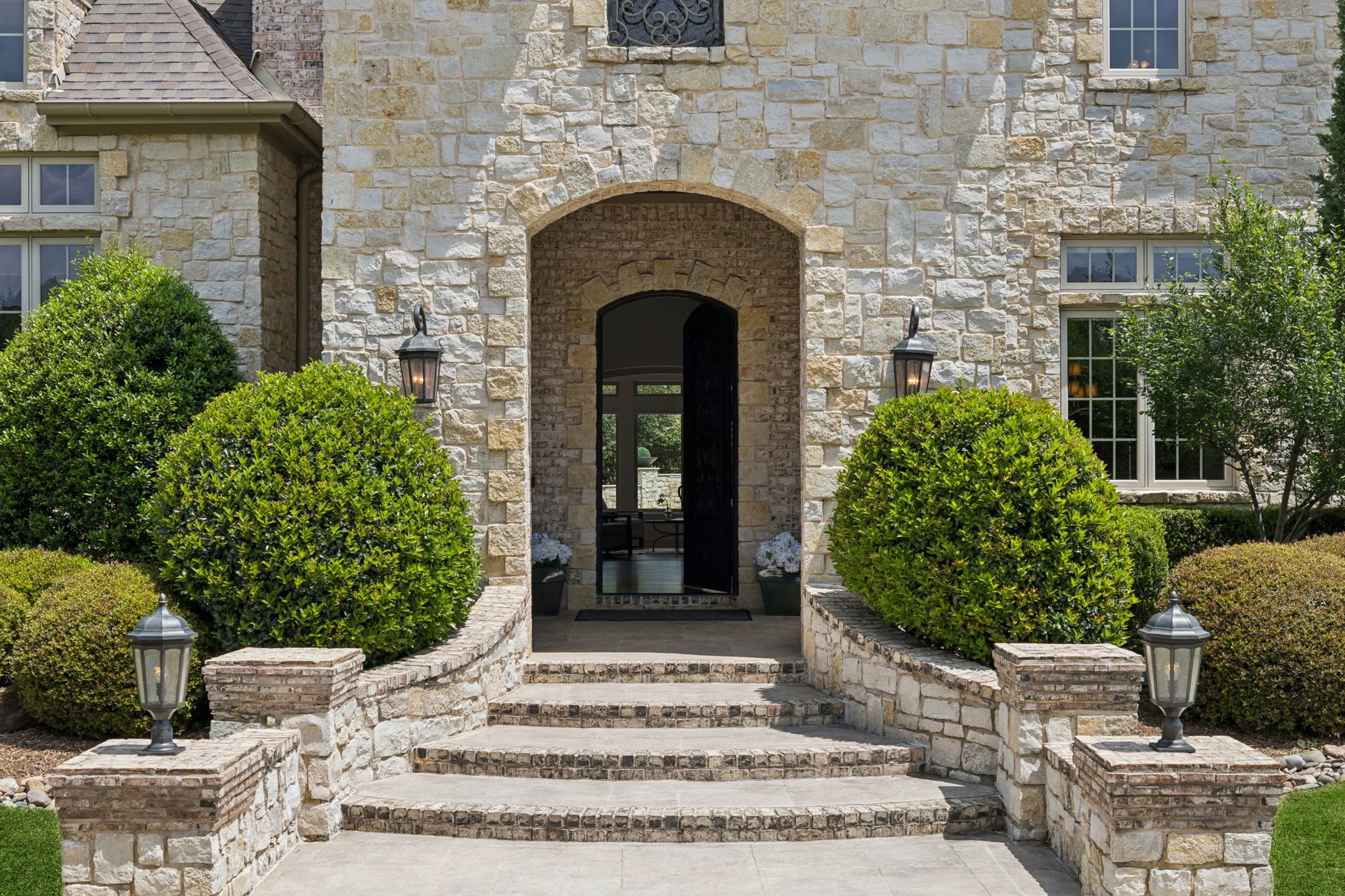 1701 Live Oak Lane Southlake TX 76092