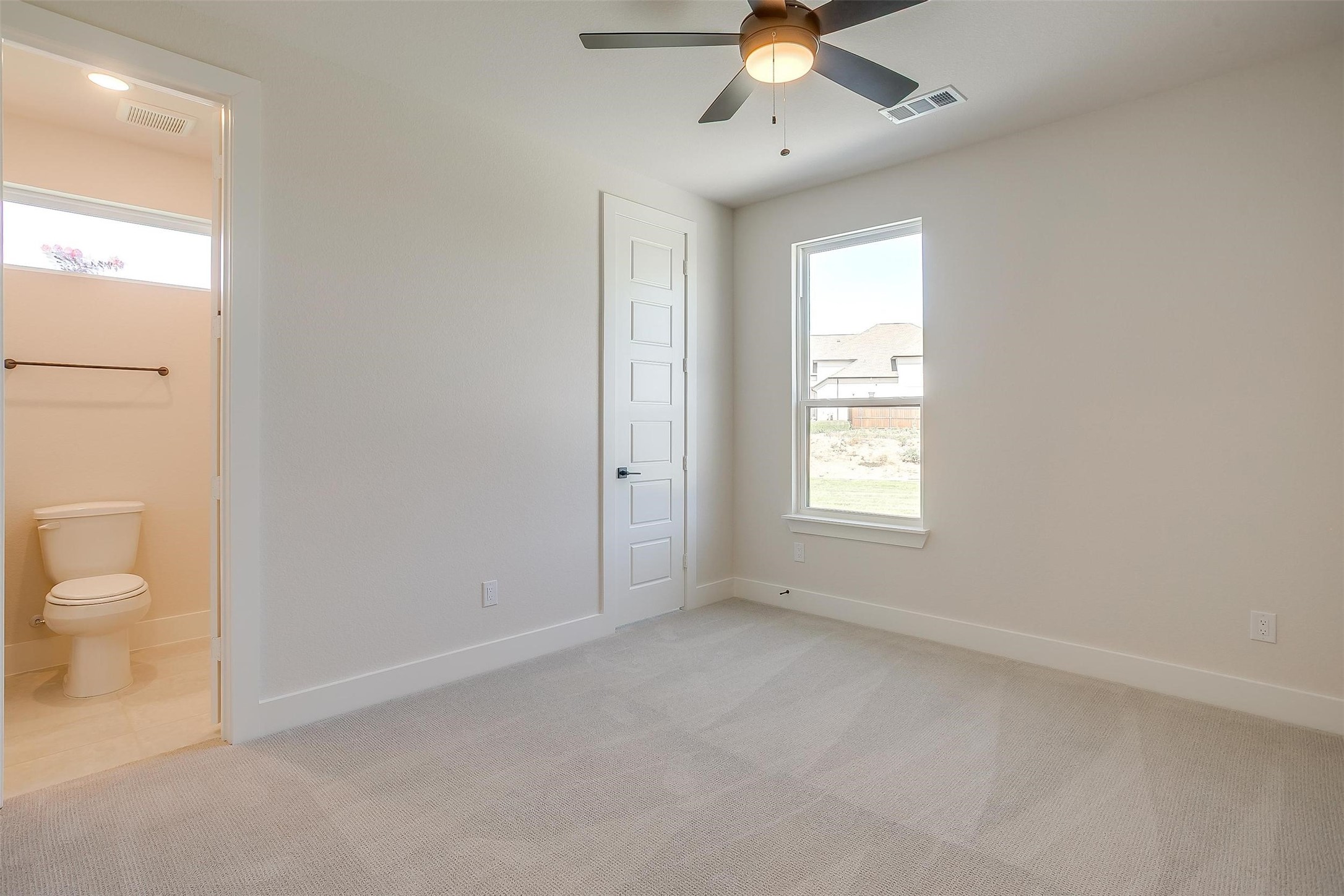 806 Feathergrass Court E Haslet TX 76052
