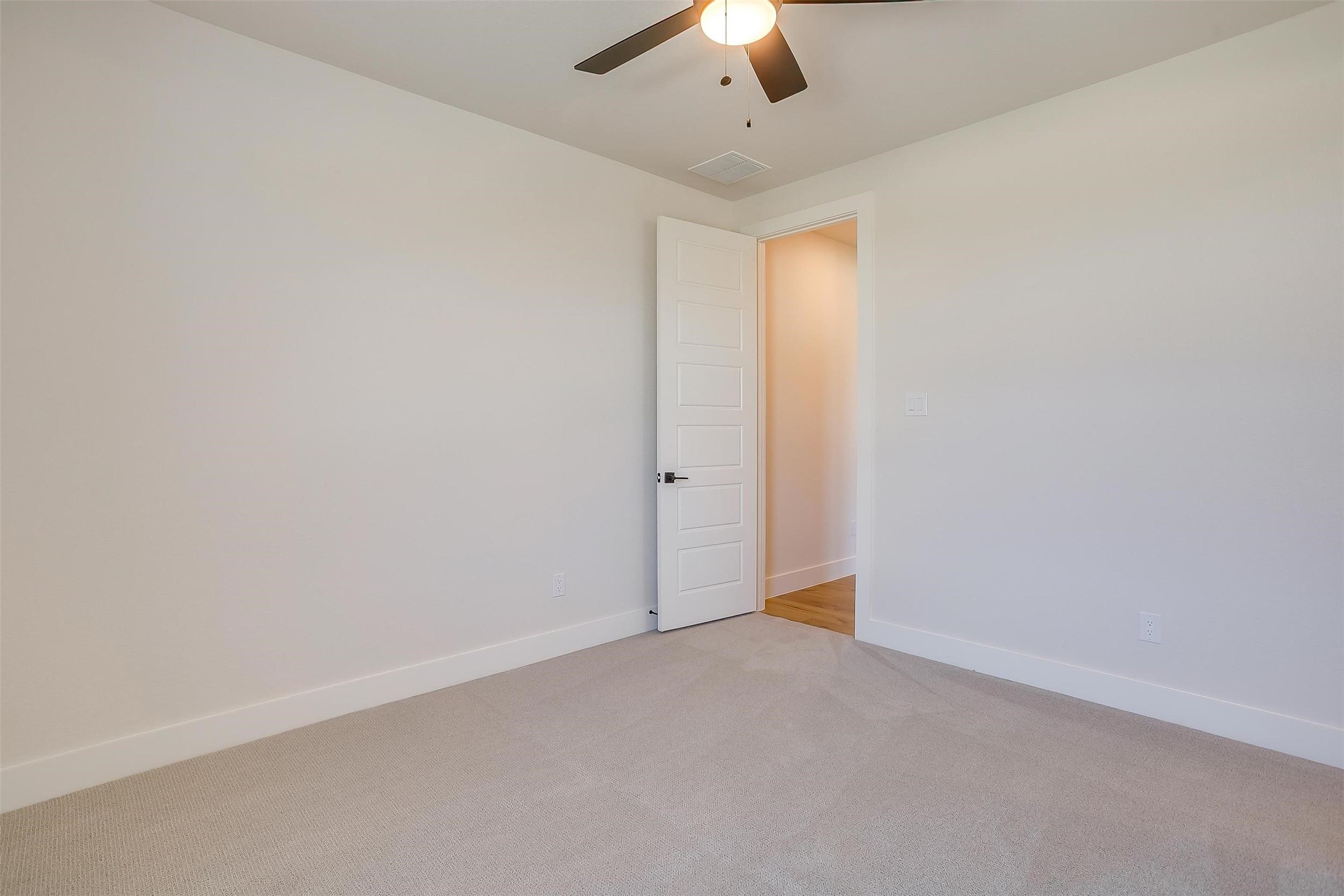 806 Feathergrass Court E Haslet TX 76052