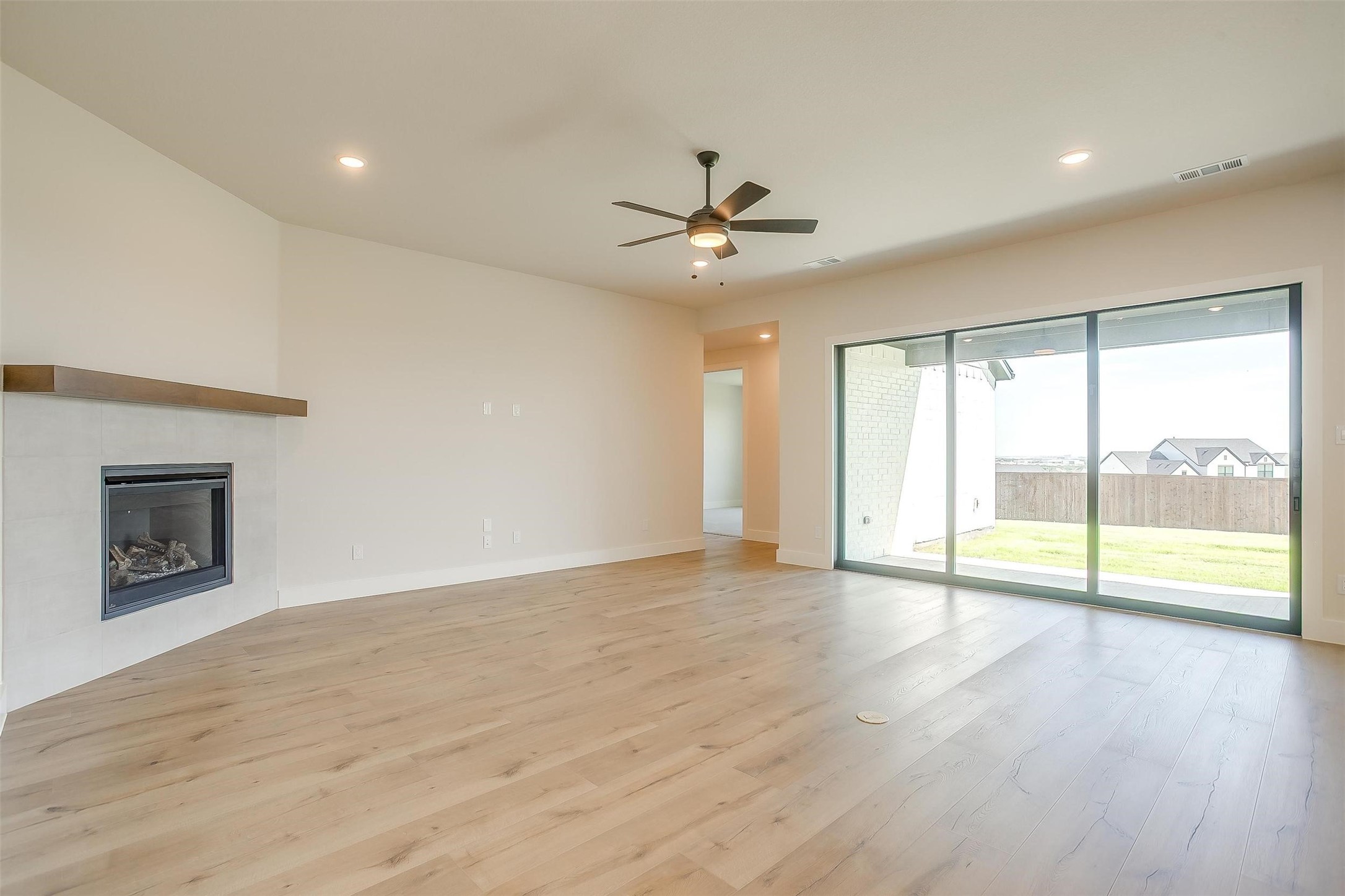 806 Feathergrass Court E Haslet TX 76052