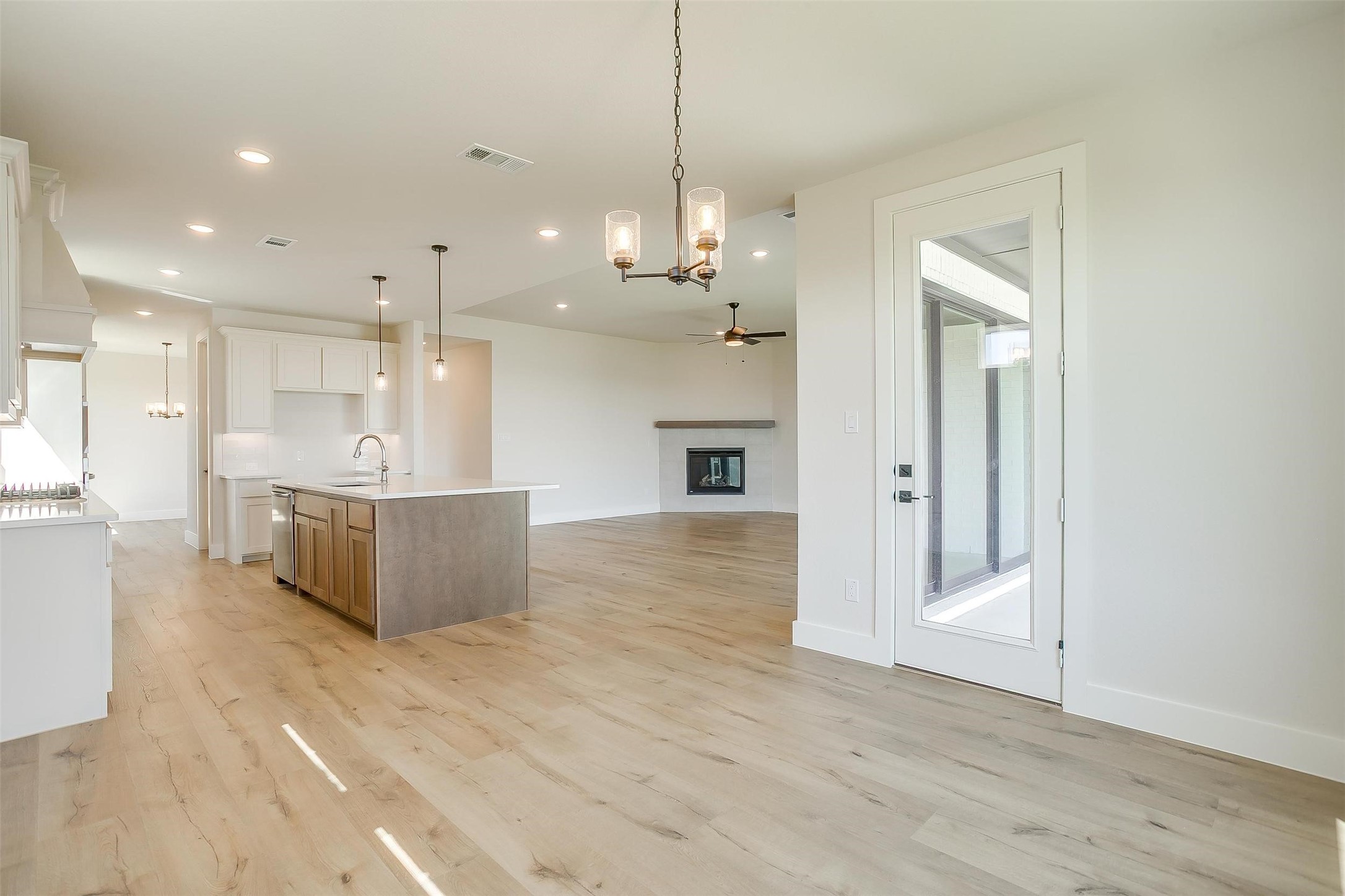 806 Feathergrass Court E Haslet TX 76052