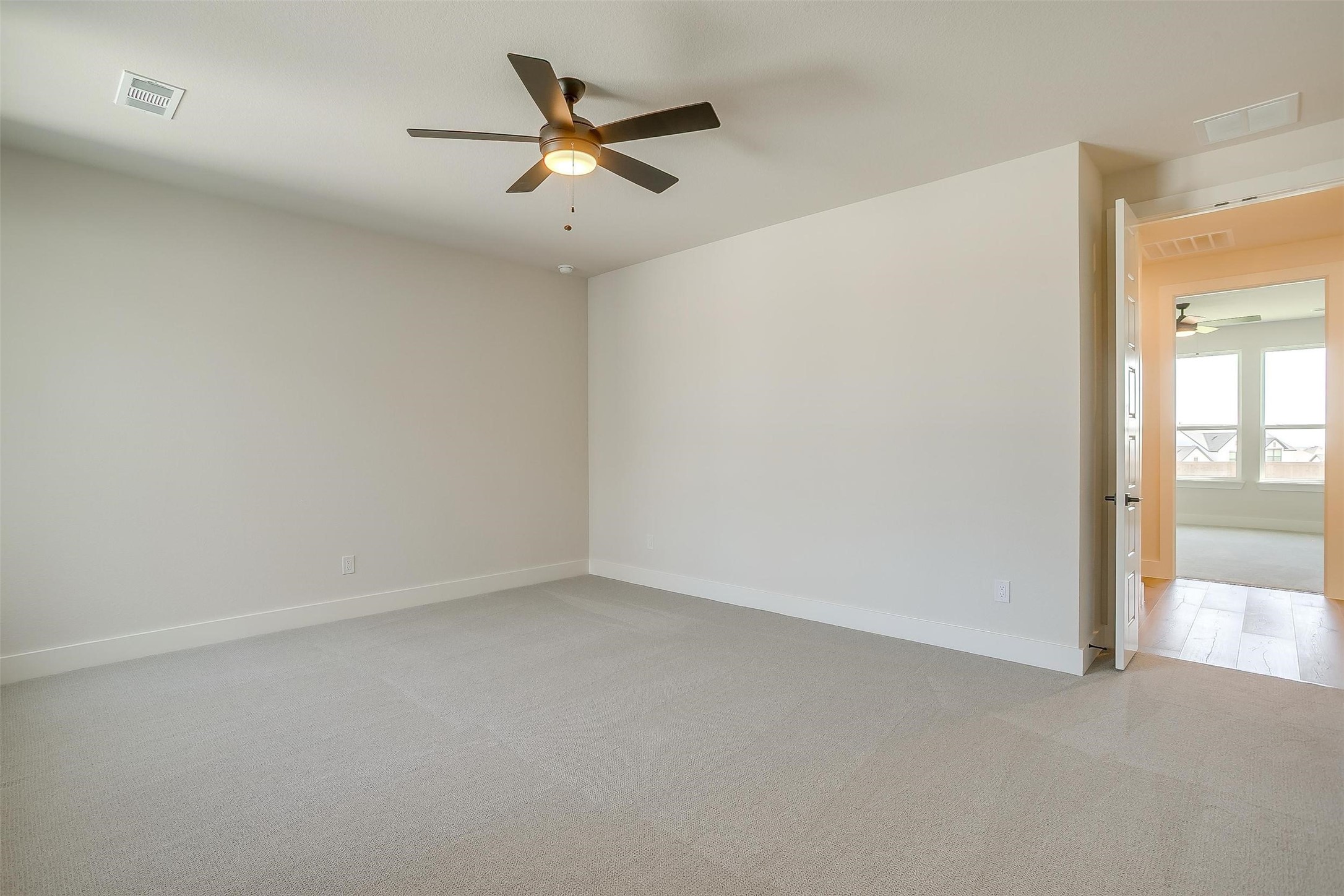 806 Feathergrass Court E Haslet TX 76052