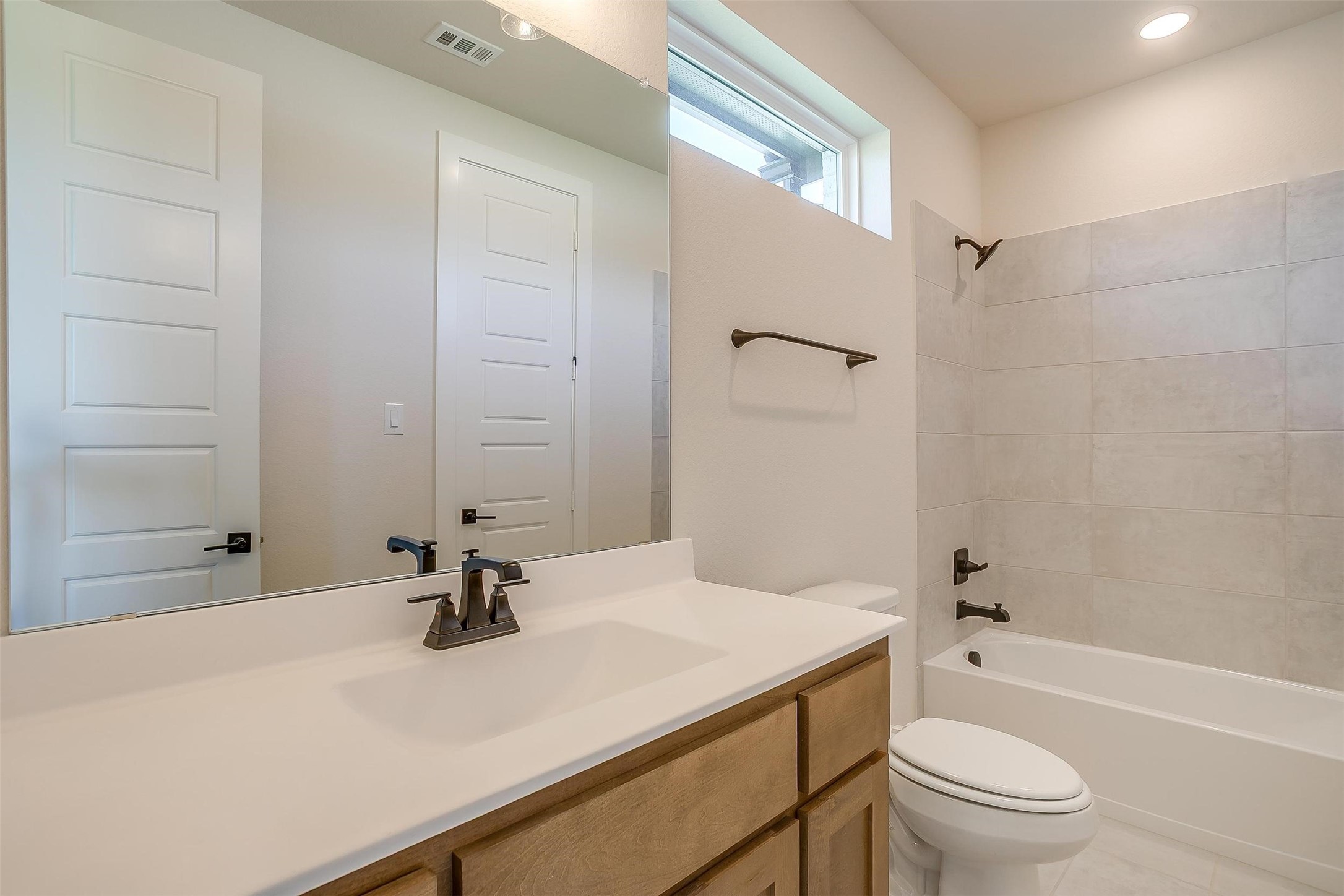 806 Feathergrass Court E Haslet TX 76052