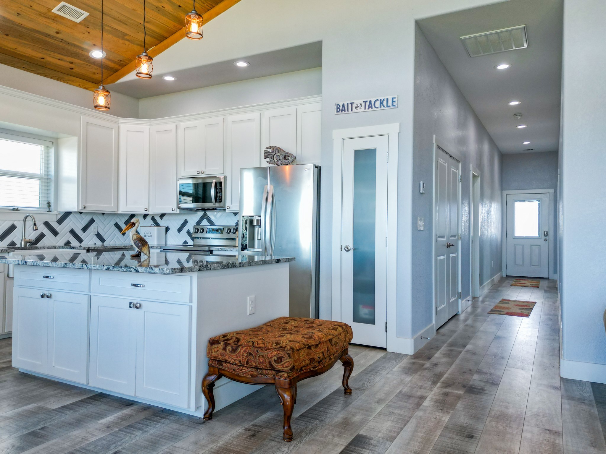 904 W Polk Avenue Port O Connor TX 77982
