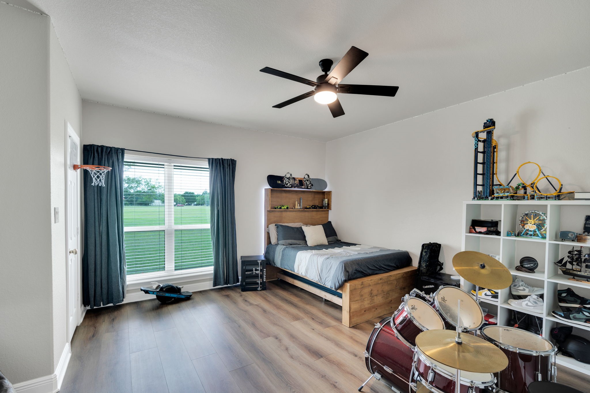 6624 Shadow Valley Drive Burleson TX 76028