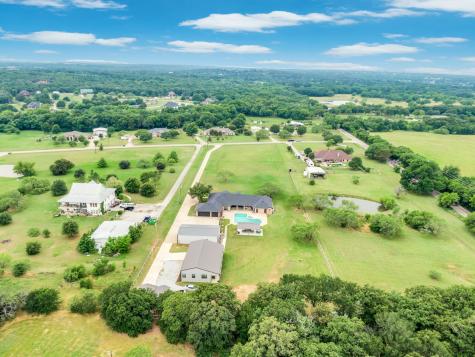 6624 Shadow Valley Drive Burleson TX 76028