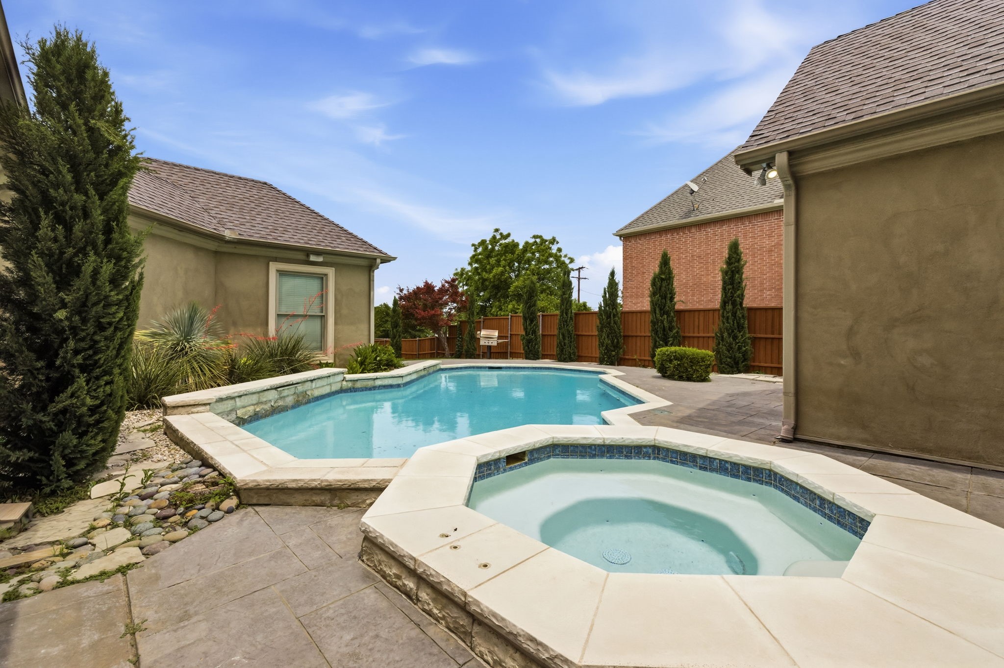 6065 Dilbeck Lane Dallas TX 75240