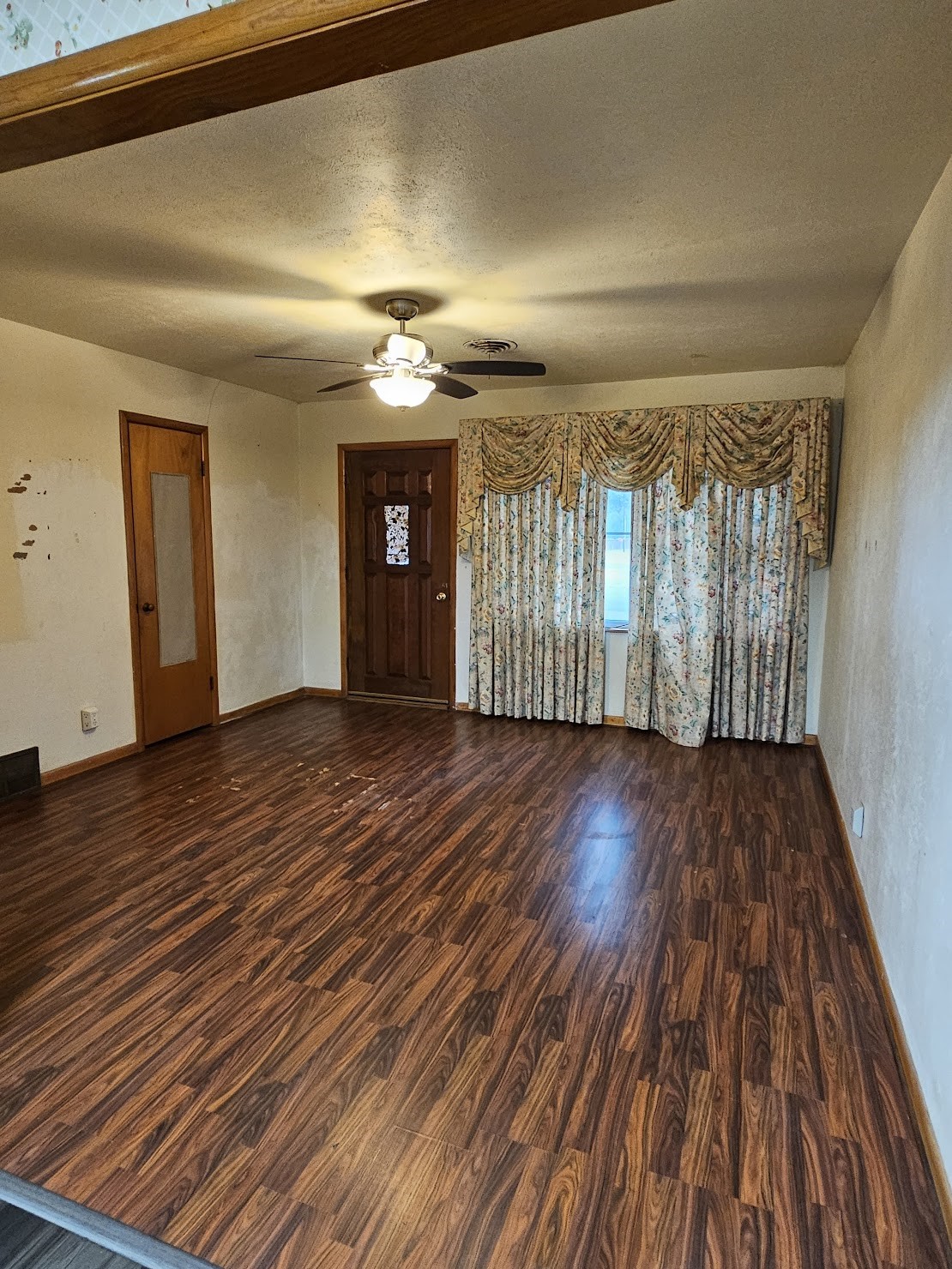 817 N Lacy Drive Lacy Lakeview TX 76705