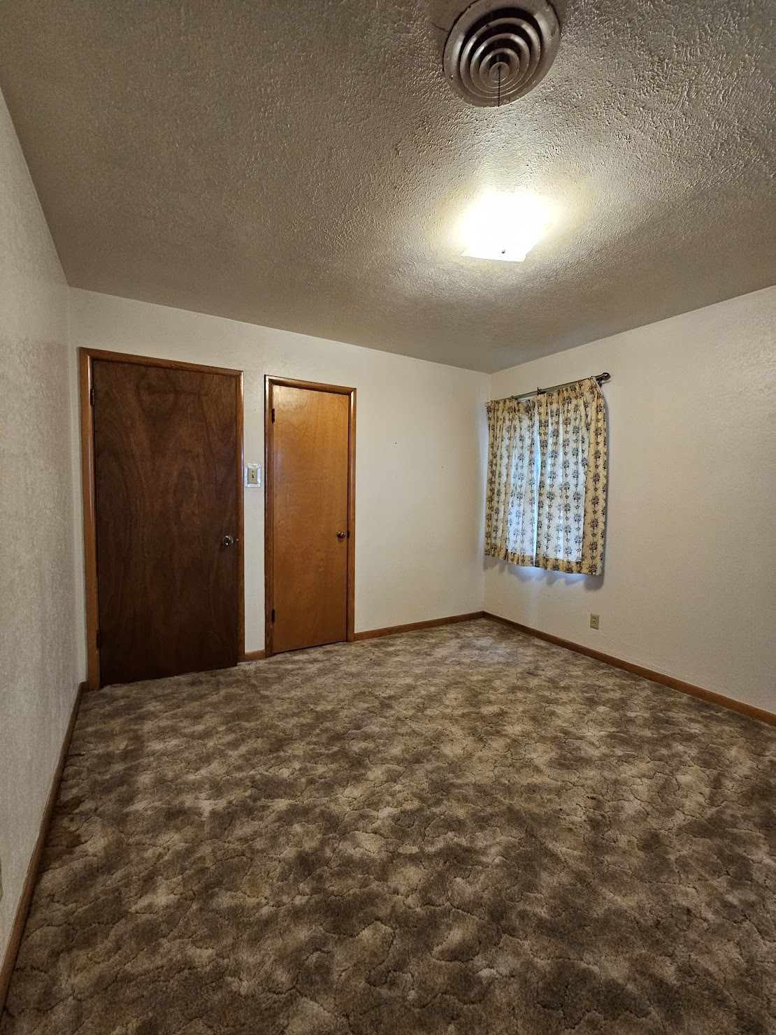 817 N Lacy Drive Lacy Lakeview TX 76705