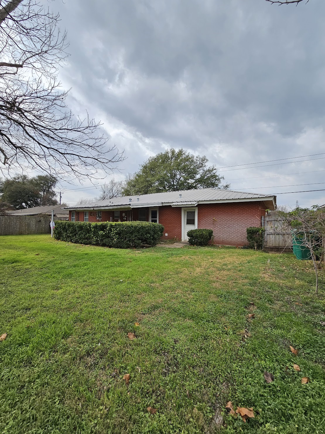 817 N Lacy Drive Lacy Lakeview TX 76705