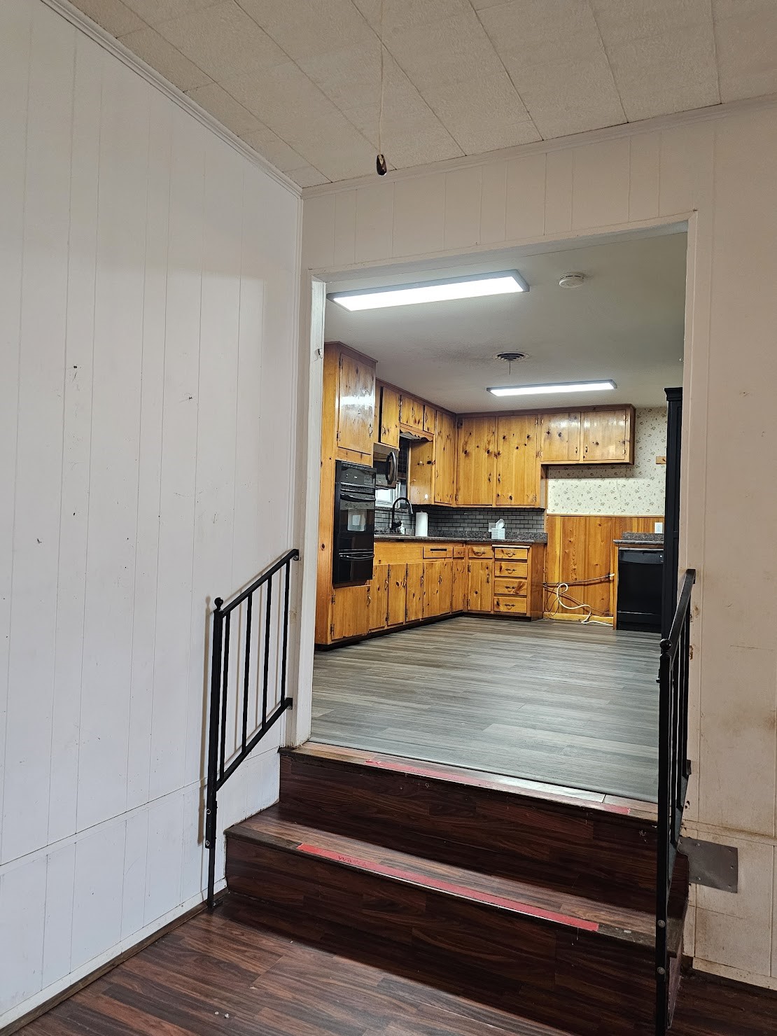 817 N Lacy Drive Lacy Lakeview TX 76705