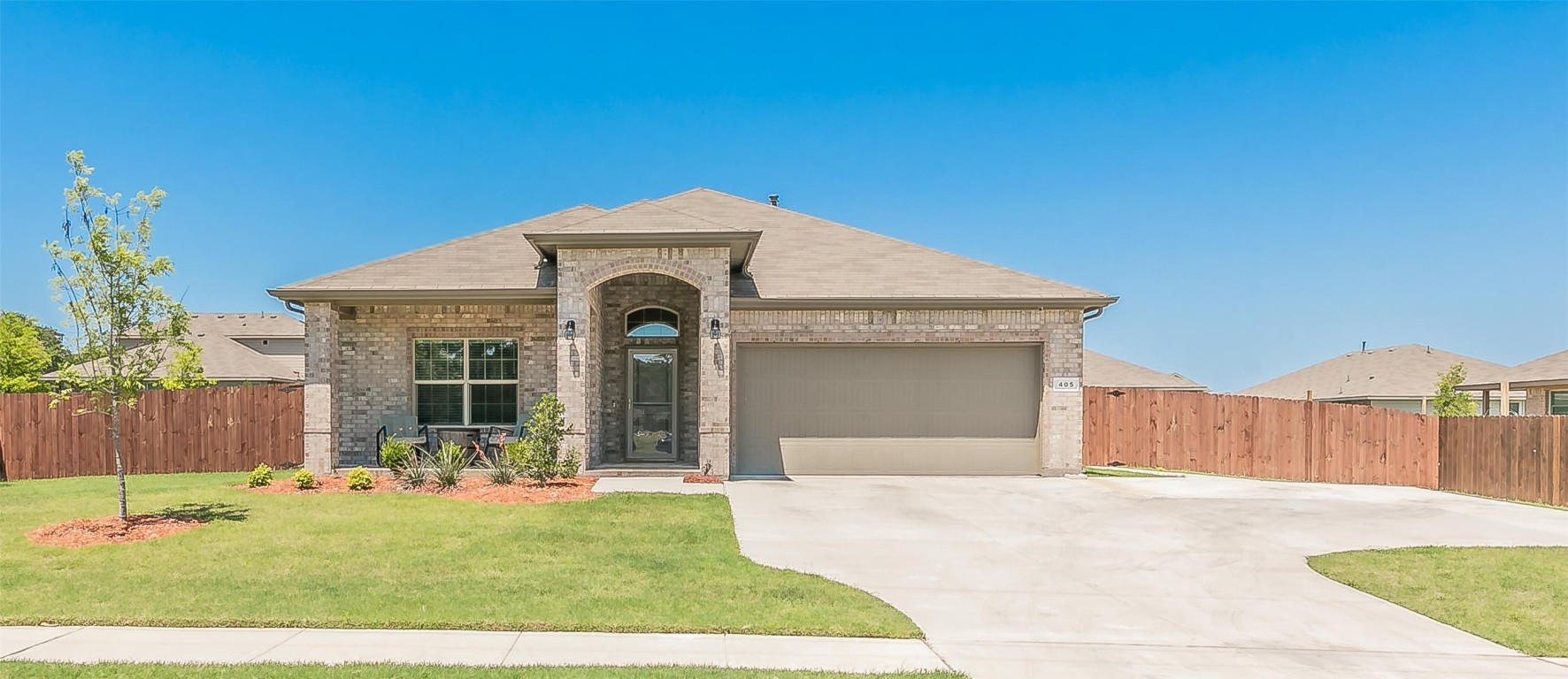 405 Harbor Drive Azle TX 76020