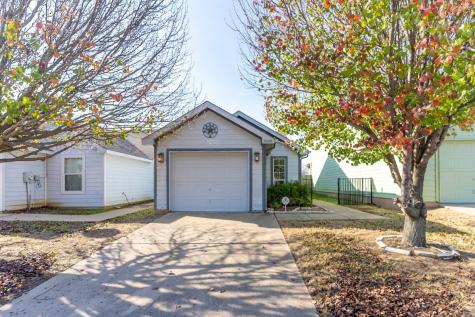 10640 Many Oaks Drive Fort Worth TX 76140
