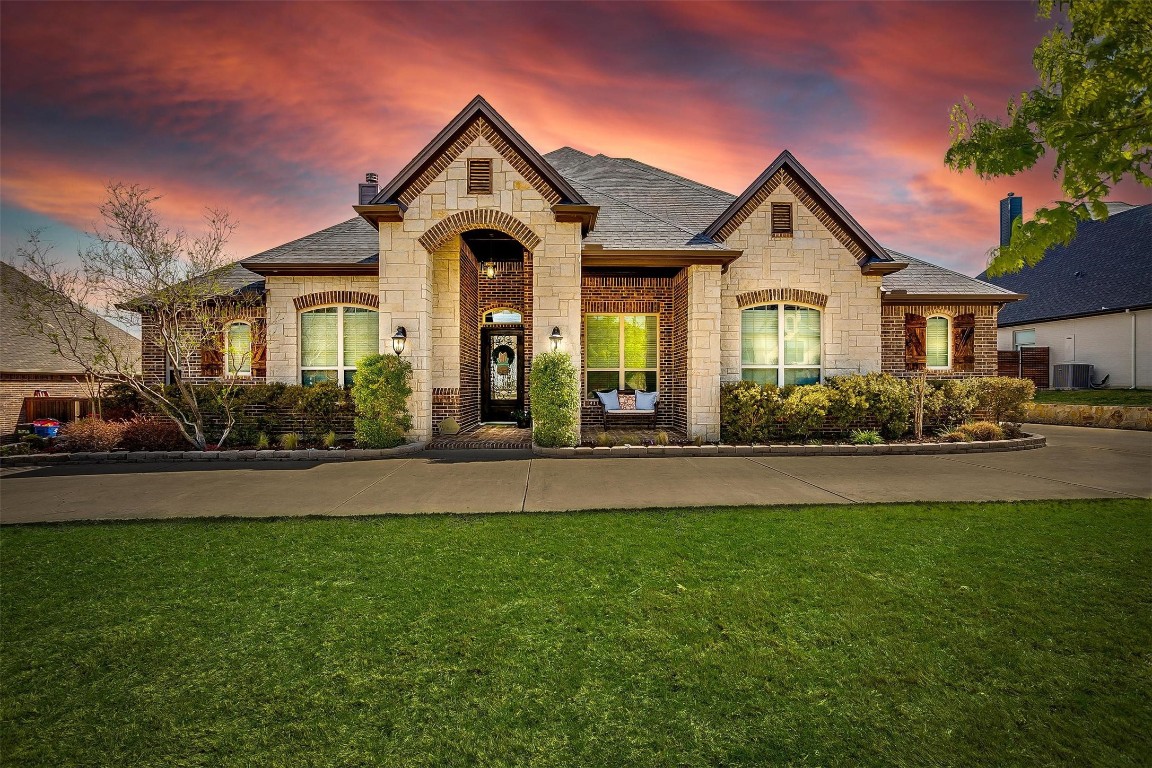 708 Falls Creek Court Burleson TX 76028