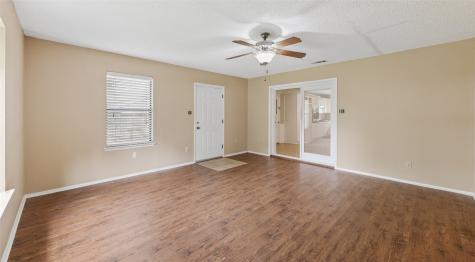 1607 Windlea Drive Euless TX 76040